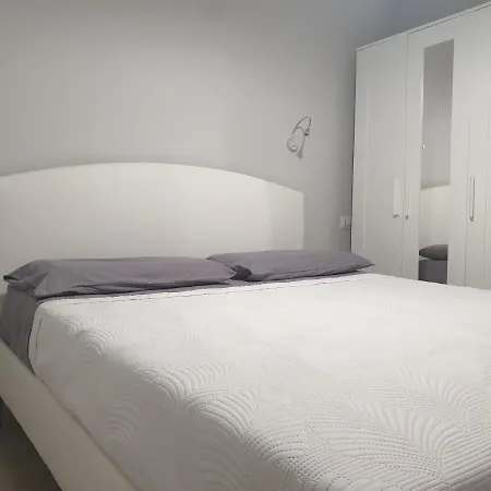 Holiday home Mare E Vacanze Villa San Pietro