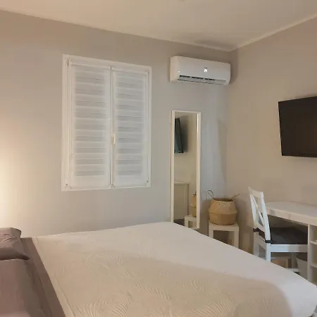 Mare E Vacanze Holiday home Villa San Pietro